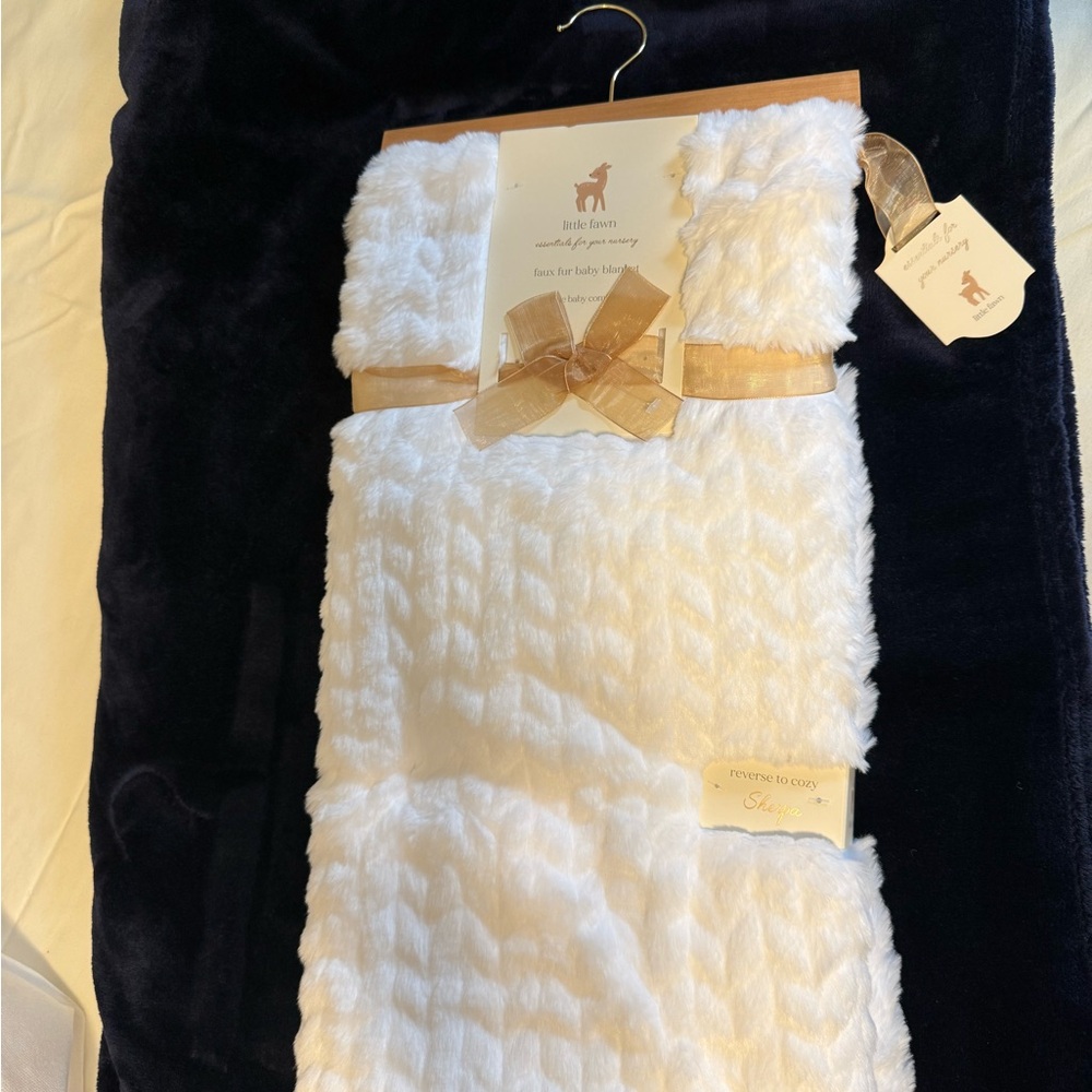 White Faux Fur Throw Blanket